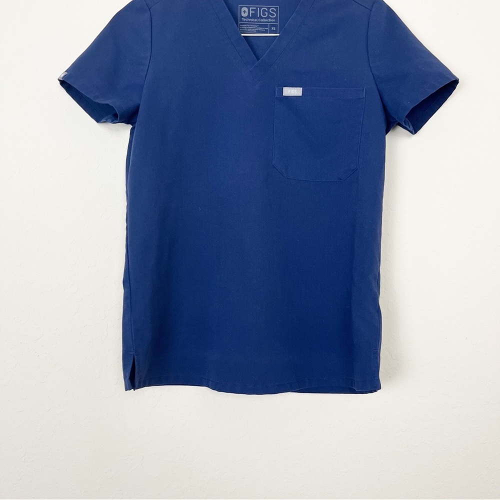 Figs Catarina One Pocket Blue Scrub Top Size XS - Picture 3 of 6